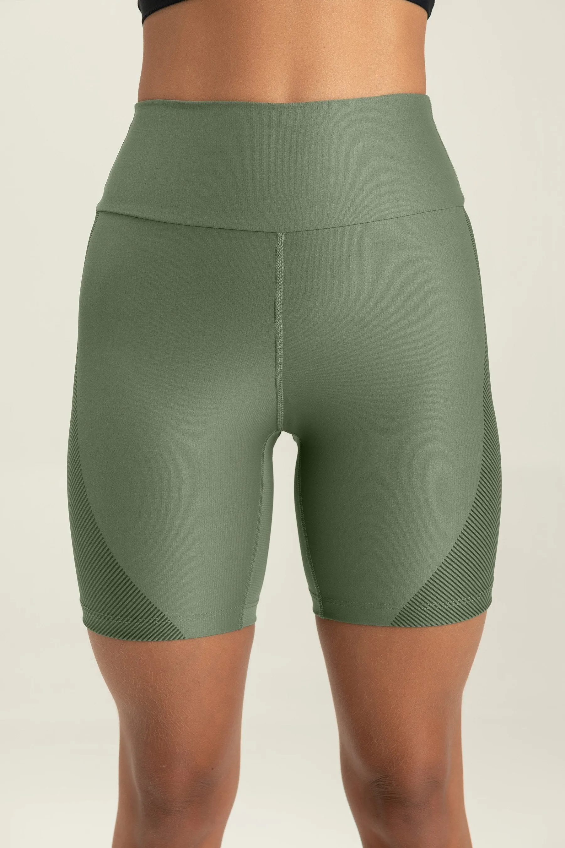 Allure® Mat Shorts