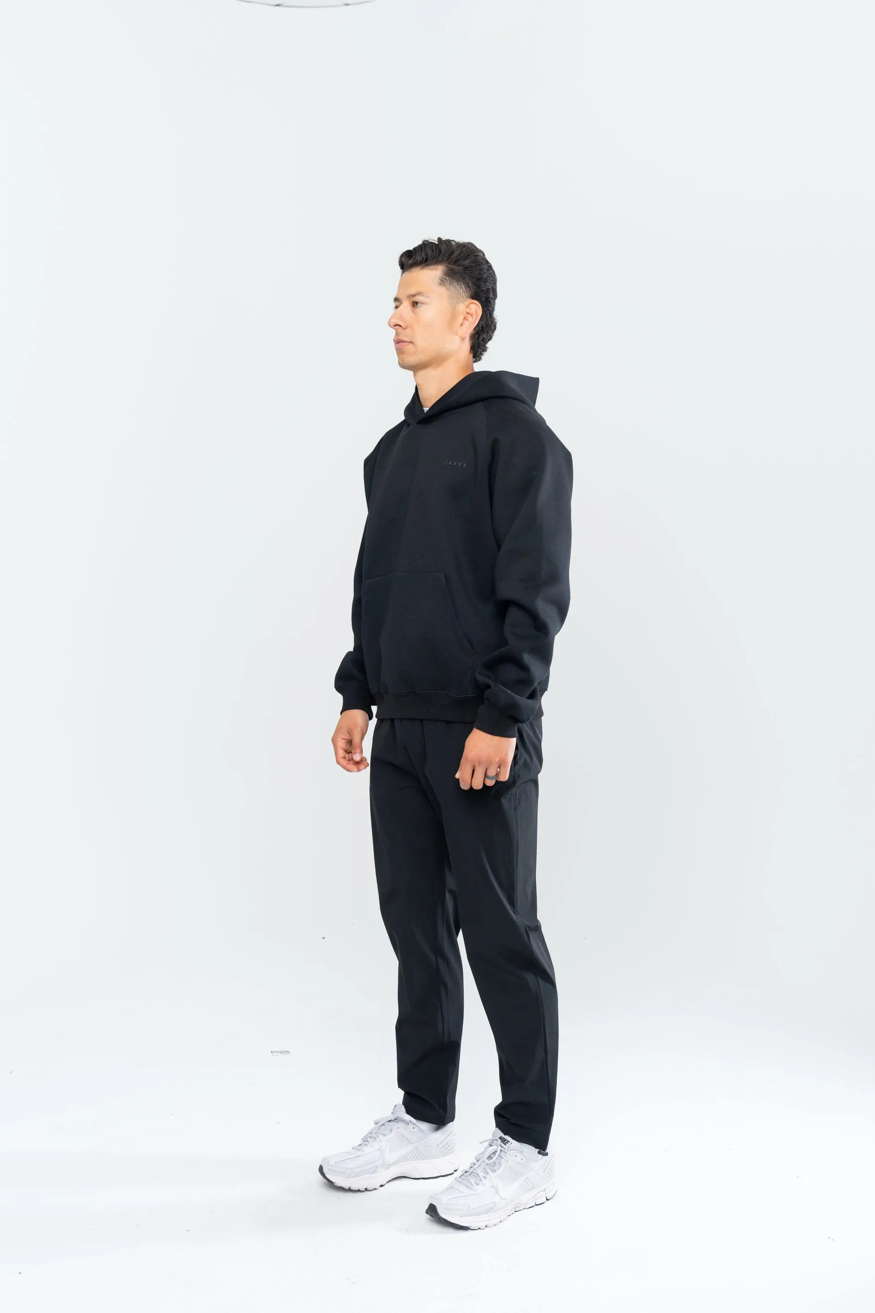 PERFORMANCE CLUB HOODIE - BLACK